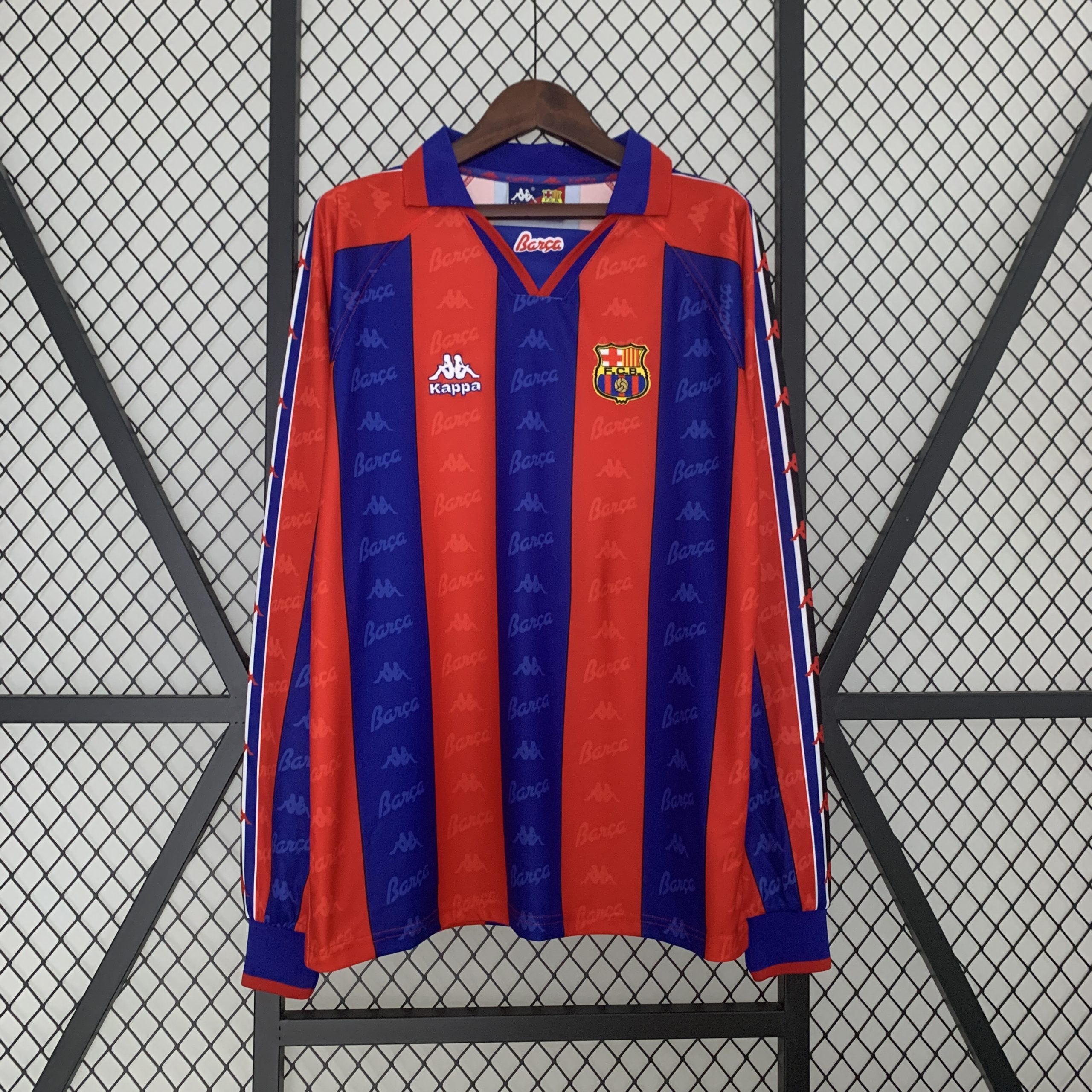 Camiseta local FC Barcelona 1996/97. retrofutbolclub